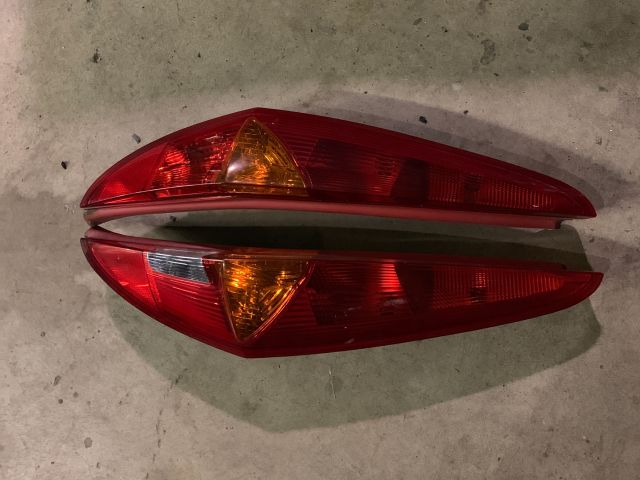 bontott FIAT PUNTO II Hátsó Lámpa Szett