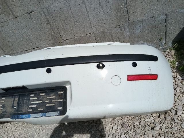 bontott FIAT PUNTO II Hátsó Lökhárító (Részeivel)