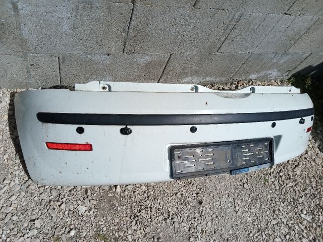 bontott FIAT PUNTO II Hátsó Lökhárító (Részeivel)