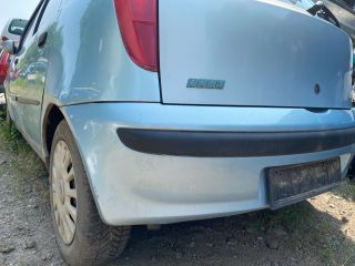 bontott FIAT PUNTO II Hátsó Lökhárító (Részeivel)