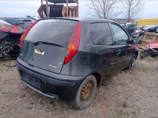 bontott FIAT PUNTO II Hátsó Lökhárító (Részeivel)