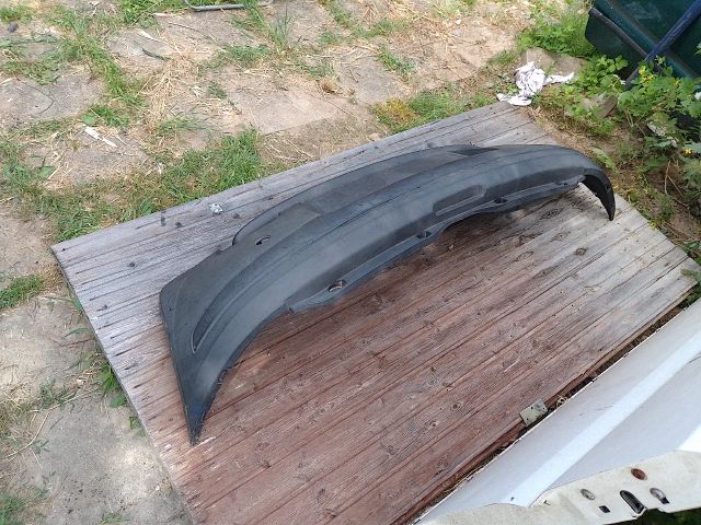 bontott FIAT PUNTO II Hátsó Lökhárító (Üresen)