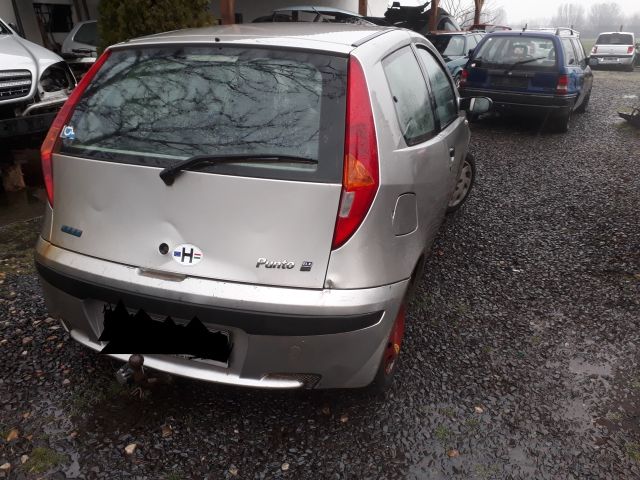 bontott FIAT PUNTO II Hátsó Ülés Szett