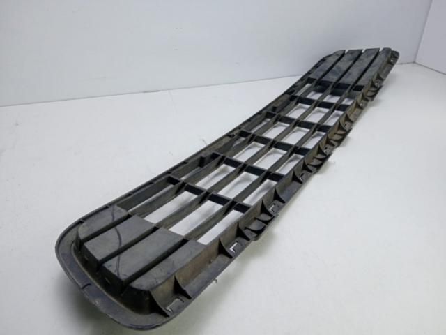 bontott FIAT PUNTO II Hűtőrács