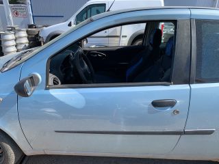 bontott FIAT PUNTO II Hűtőrács