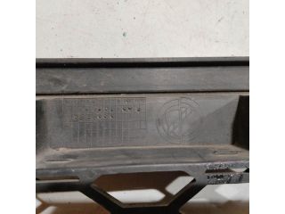 bontott FIAT PUNTO II Hűtőrács