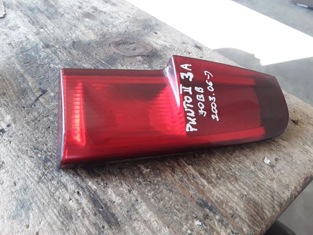 bontott FIAT PUNTO II Jobb Belső Hátsó Lámpa