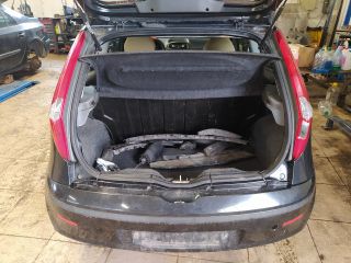 bontott FIAT PUNTO II Jobb C Oszlop Oldalablak Üveg