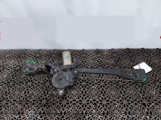 bontott FIAT PUNTO II Jobb első Ablakemelő Szerkezet (Elektromos)