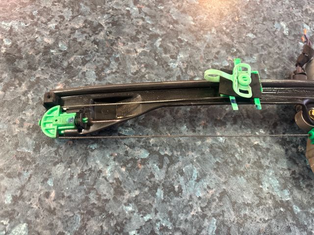 bontott FIAT PUNTO II Jobb első Ablakemelő Szerkezet (Elektromos)