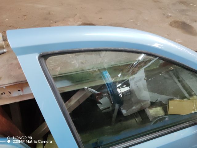 bontott FIAT PUNTO II Jobb első Ajtó (Részeivel)