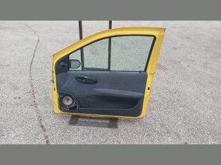 bontott FIAT PUNTO II Jobb első Ajtó (Részeivel)