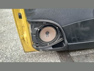 bontott FIAT PUNTO II Jobb első Ajtó (Részeivel)