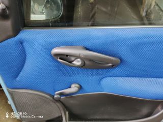 bontott FIAT PUNTO II Jobb első Ajtó (Részeivel)