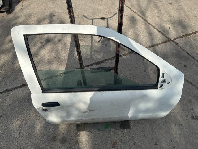 bontott FIAT PUNTO II Jobb első Ajtó (Részeivel)