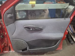 bontott FIAT PUNTO II Jobb első Ajtó (Részeivel)