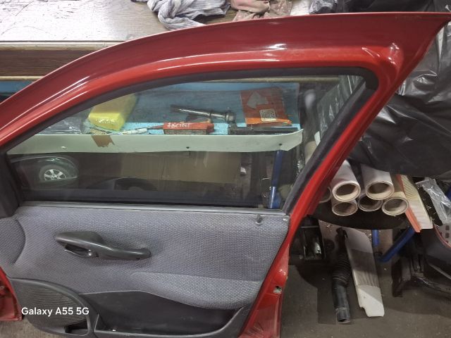 bontott FIAT PUNTO II Jobb első Ajtó (Részeivel)