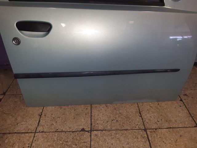 bontott FIAT PUNTO II Jobb első Ajtó (Üres lemez)