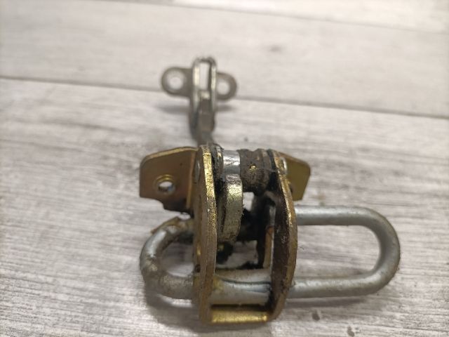 bontott FIAT PUNTO II Jobb első Ajtóhatároló