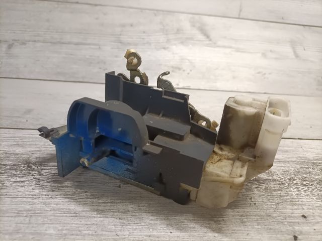 bontott FIAT PUNTO II Jobb első Ajtózár