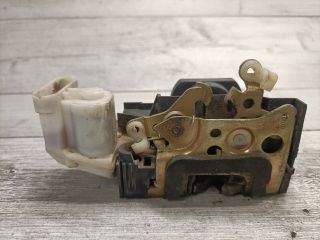 bontott FIAT PUNTO II Jobb első Ajtózár