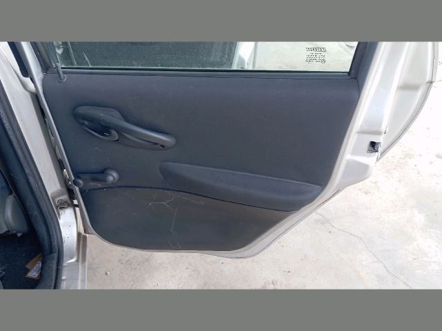 bontott FIAT PUNTO II Jobb első Biztonsági Öv Csat