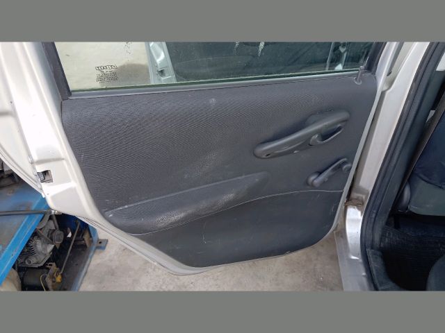 bontott FIAT PUNTO II Jobb első Biztonsági Öv Csat