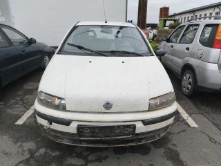 bontott FIAT PUNTO II Jobb első Irányjelző