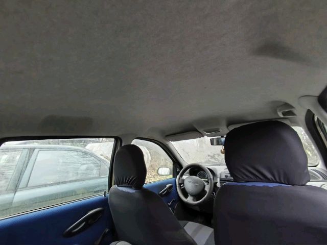 bontott FIAT PUNTO II Jobb első Vízlehúzó Gumicsík