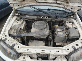 bontott FIAT PUNTO II Jobb első Vízlehúzó Gumicsík