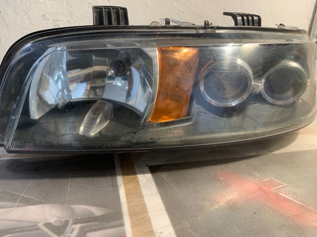 bontott FIAT PUNTO II Jobb Fényszóró
