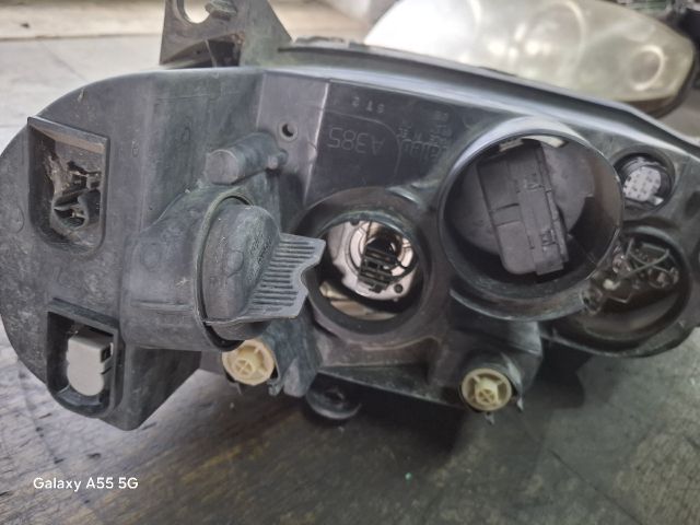 bontott FIAT PUNTO II Jobb Fényszóró