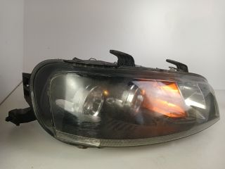 bontott FIAT PUNTO II Jobb Fényszóró