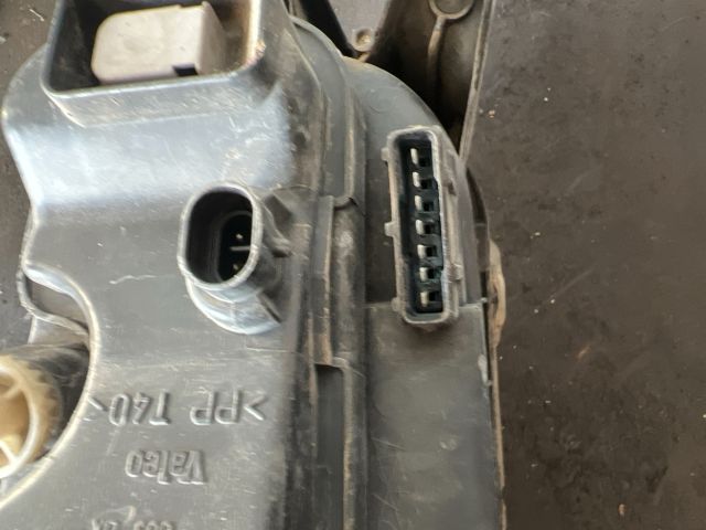 bontott FIAT PUNTO II Jobb Fényszóró