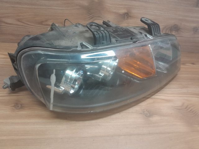 bontott FIAT PUNTO II Jobb Fényszóró