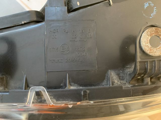 bontott FIAT PUNTO II Jobb Fényszóró