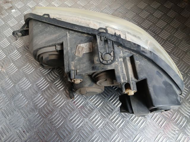 bontott FIAT PUNTO II Jobb Fényszóró