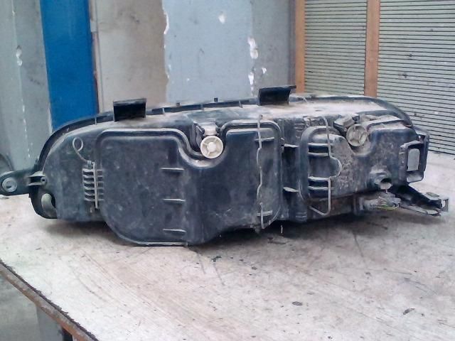 bontott FIAT PUNTO II Jobb Fényszóró