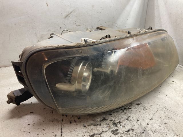 bontott FIAT PUNTO II Jobb Fényszóró