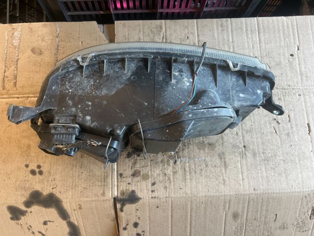 bontott FIAT PUNTO II Jobb Fényszóró