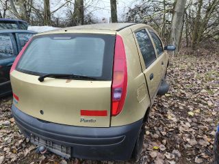 bontott FIAT PUNTO II Jobb hátsó Ajtó Kárpit