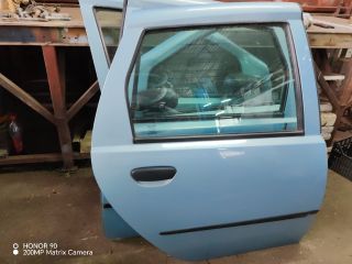 bontott FIAT PUNTO II Jobb hátsó Ajtó (Részeivel)