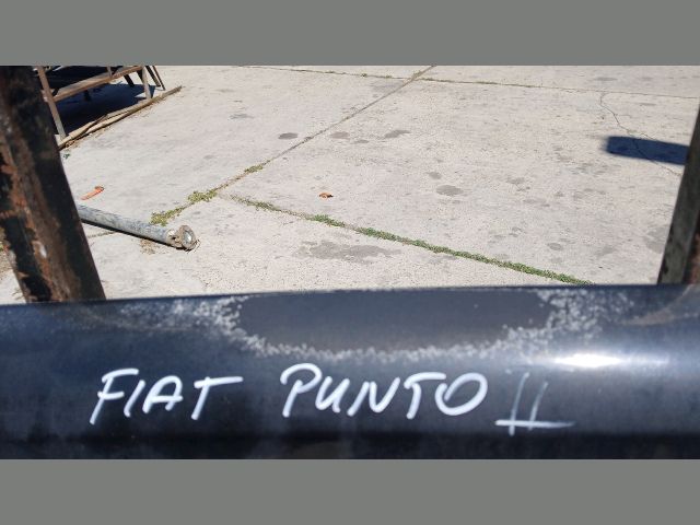 bontott FIAT PUNTO II Jobb hátsó Ajtó (Részeivel)