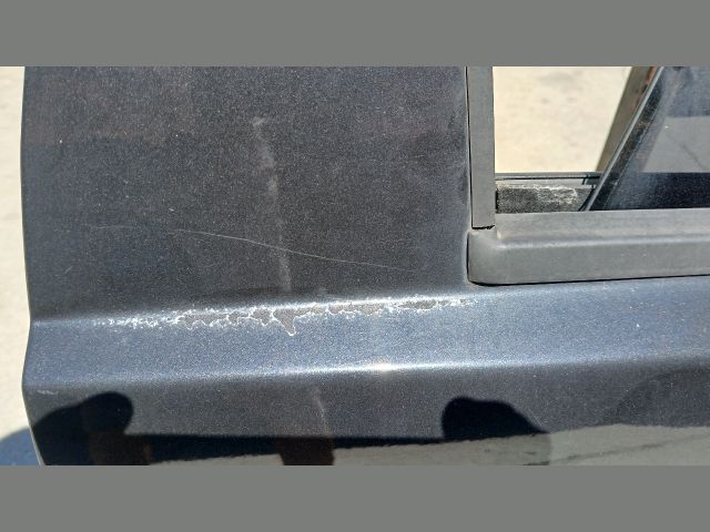 bontott FIAT PUNTO II Jobb hátsó Ajtó (Részeivel)