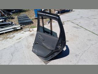 bontott FIAT PUNTO II Jobb hátsó Ajtó (Részeivel)