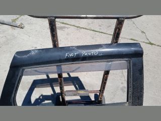bontott FIAT PUNTO II Jobb hátsó Ajtó (Részeivel)