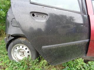 bontott FIAT PUNTO II Jobb hátsó Ajtó (Üres lemez)