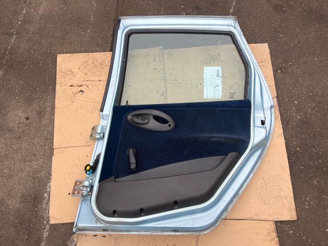 bontott FIAT PUNTO II Jobb hátsó Ajtó (Üres lemez)