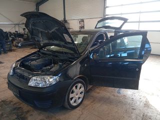 bontott FIAT PUNTO II Jobb hátsó Ajtóhatároló