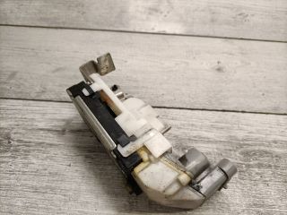 bontott FIAT PUNTO II Jobb hátsó Ajtózár